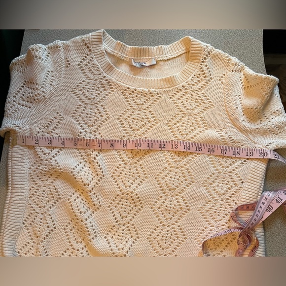 Alia Crochet Cream Sweater Size P Large - Picture 10 of 12